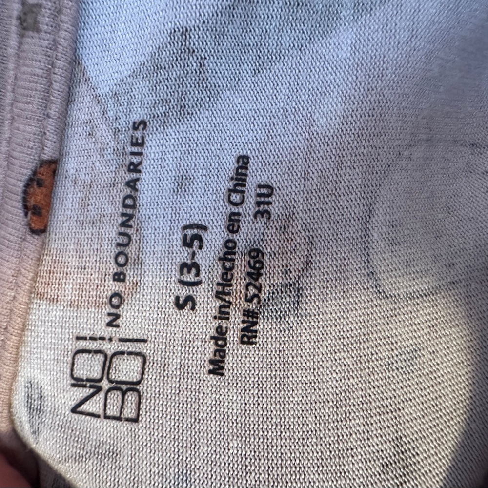 Earthy Tones Graphic Tee - Picture 5 of 5